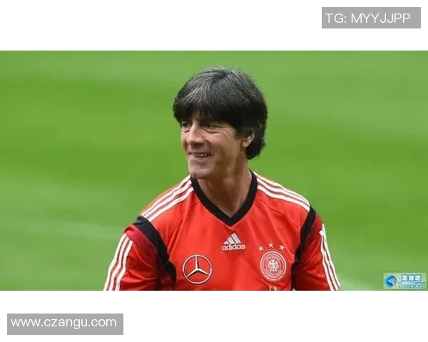 足球明星李伟峰的传奇人生与职业生涯回顾及对中国足球的影响分析